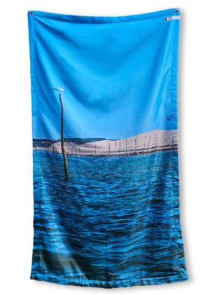 Serviette de plage anti sable imperméable 100×180 – Piquets du Bassin d’Arcachon